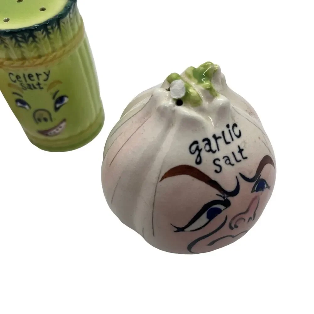 Anthropomorphic Salt Shakers Celery Onion Garlic Vegetable Head Vintage Norcrest